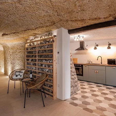 La Cantina Guest house