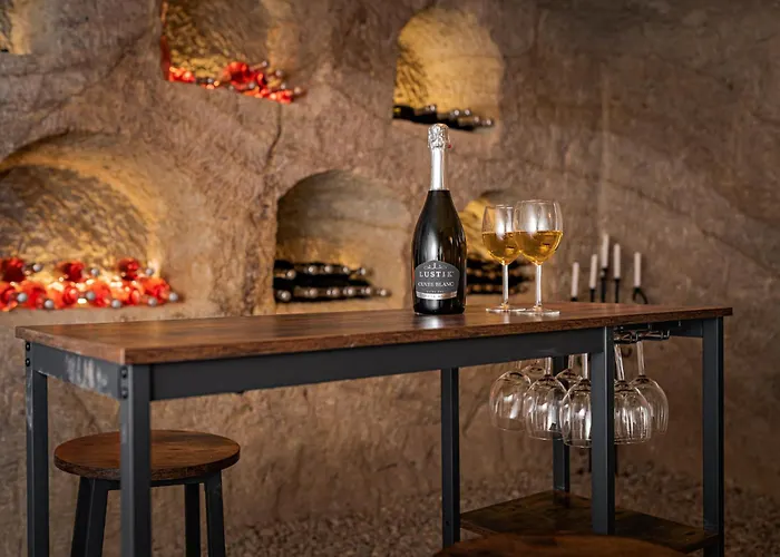 Konukevi La Cantina
