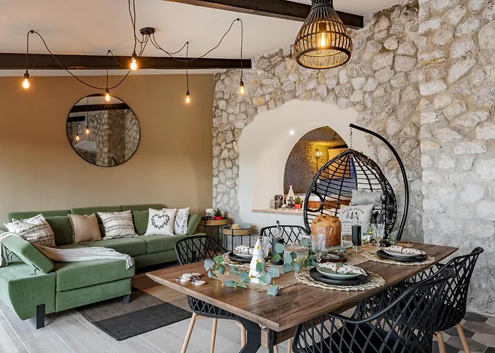 La Cantina